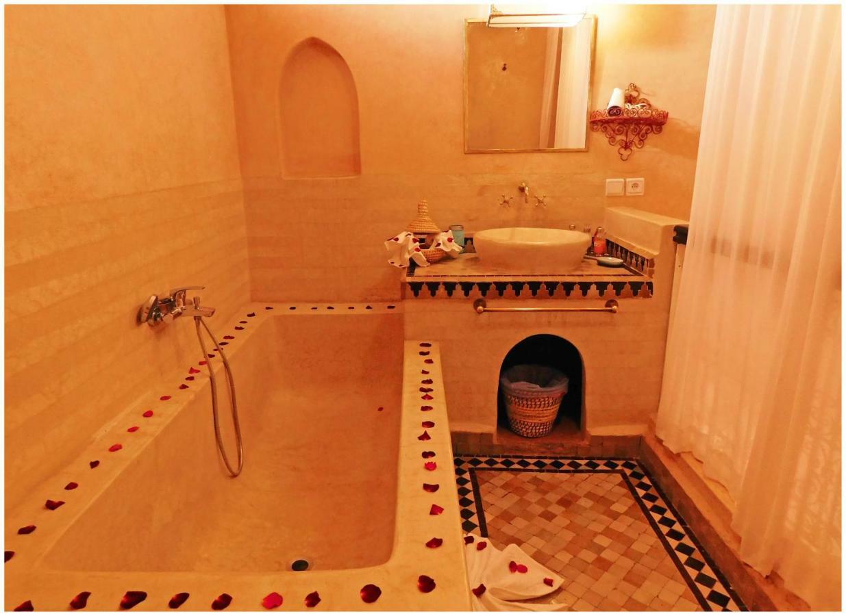 Riad La Rose D'Orient Marrakesh Bagian luar foto